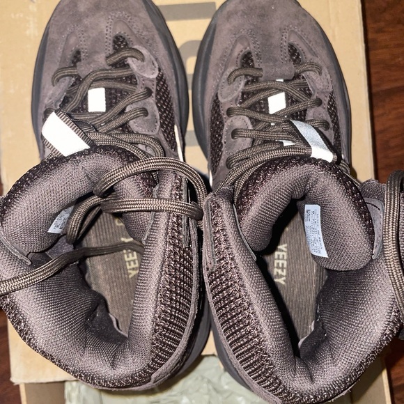 Yeezy desert boot oil - Picture 3 of 5